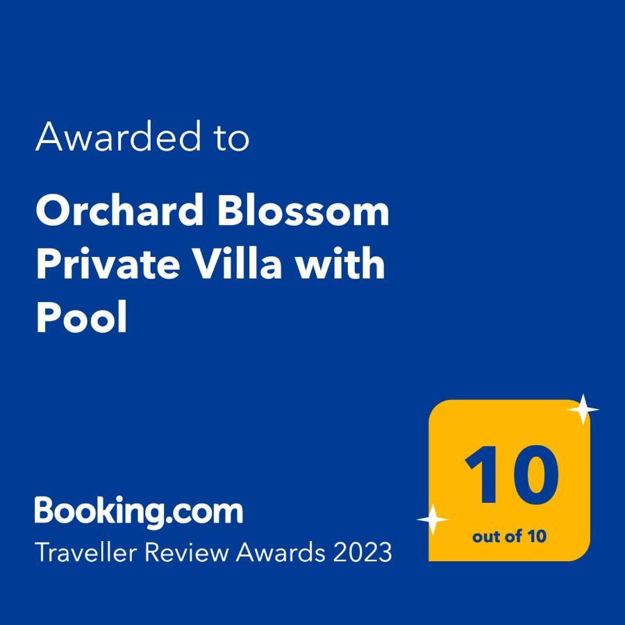 Orchard Blossom Private Villa With Pool Phrenaros 外观 照片