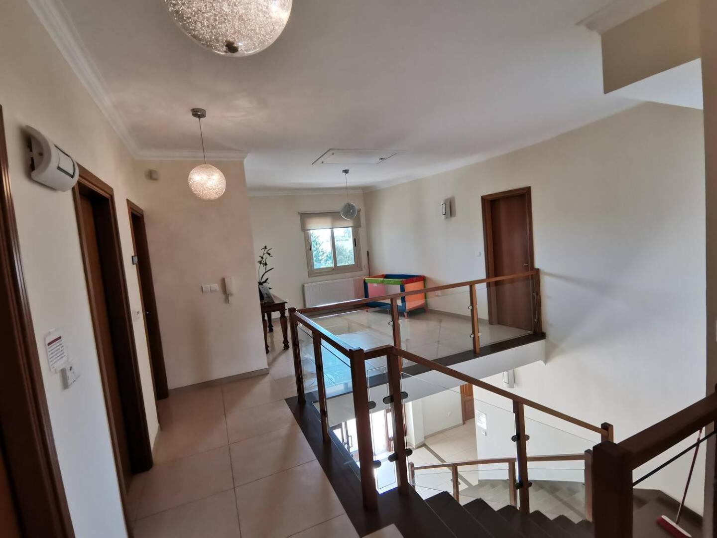Orchard Blossom Private Villa With Pool Phrenaros 外观 照片