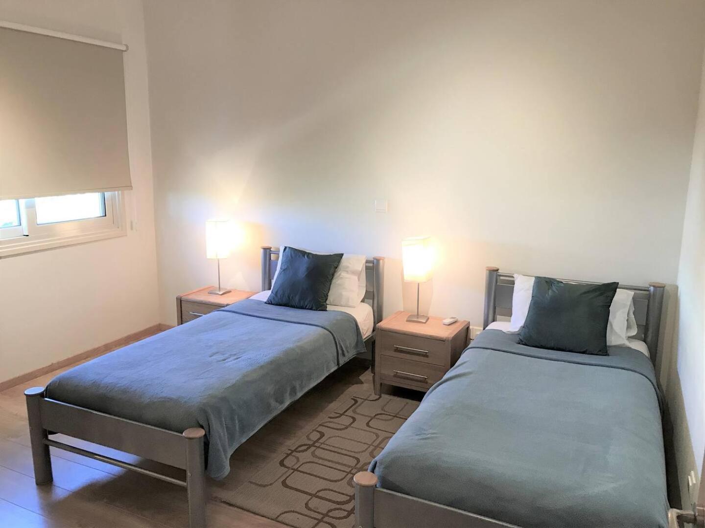 Orchard Blossom Private Villa With Pool Phrenaros 外观 照片