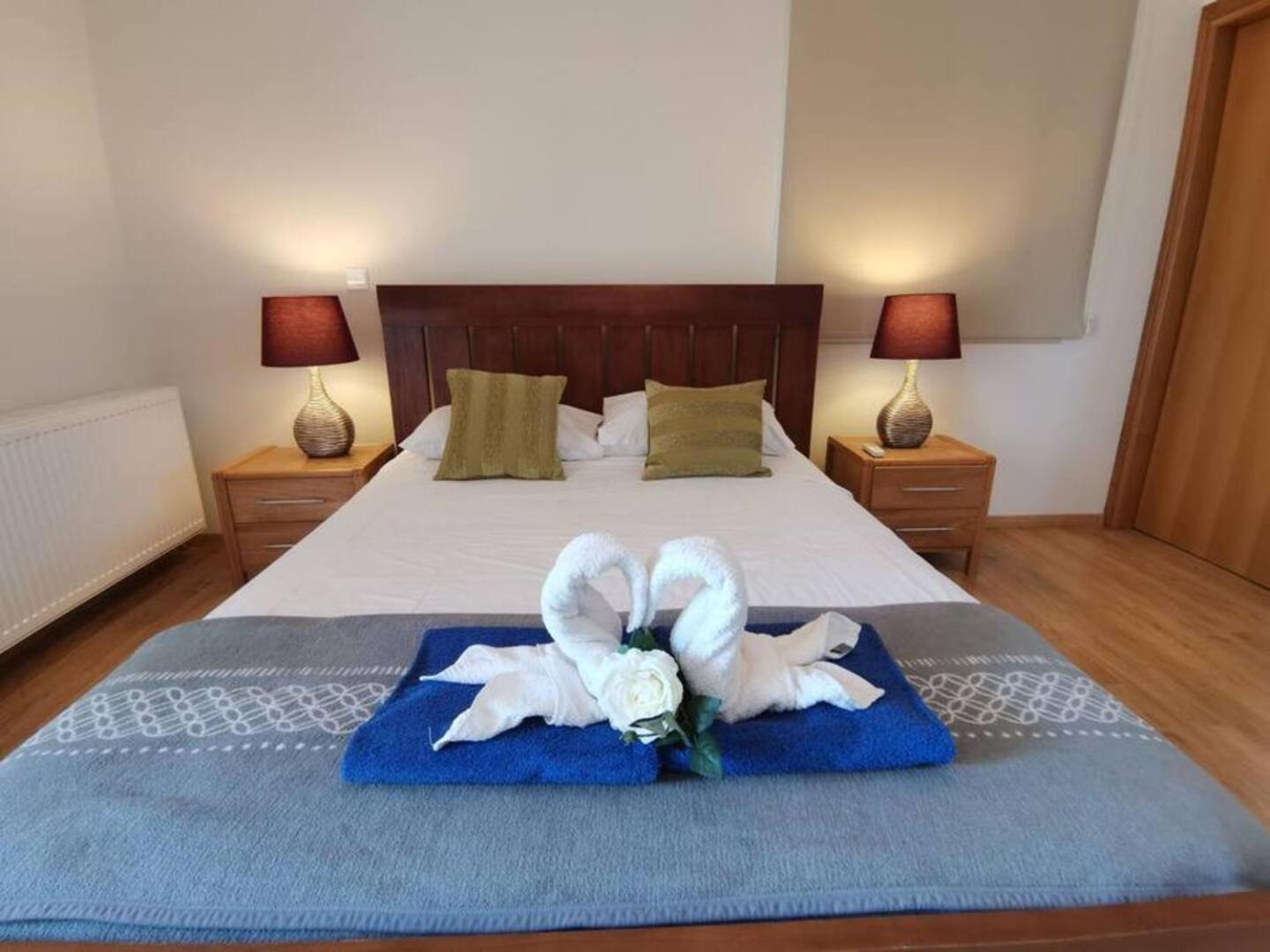 Orchard Blossom Private Villa With Pool Phrenaros 外观 照片
